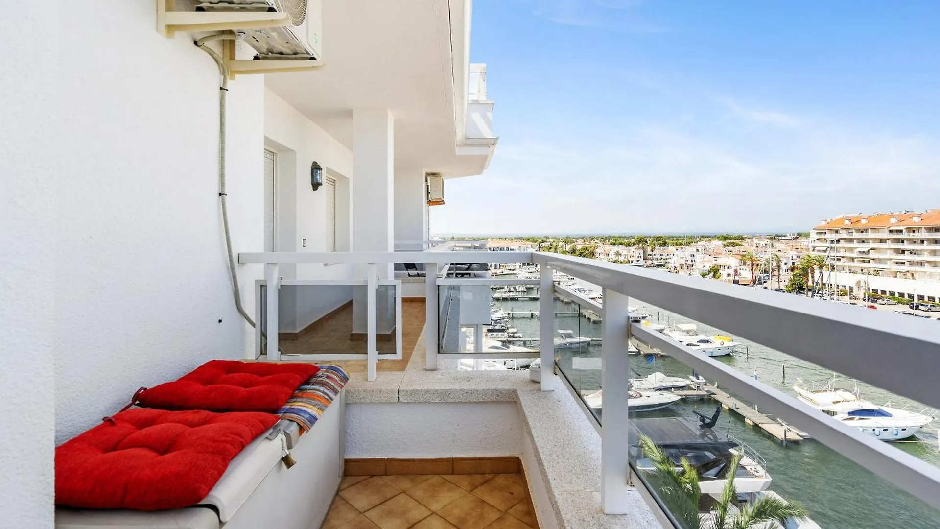Lägenhet Welcs Apartamento 214 Emp Con Vistas Al Canal Empuriabrava