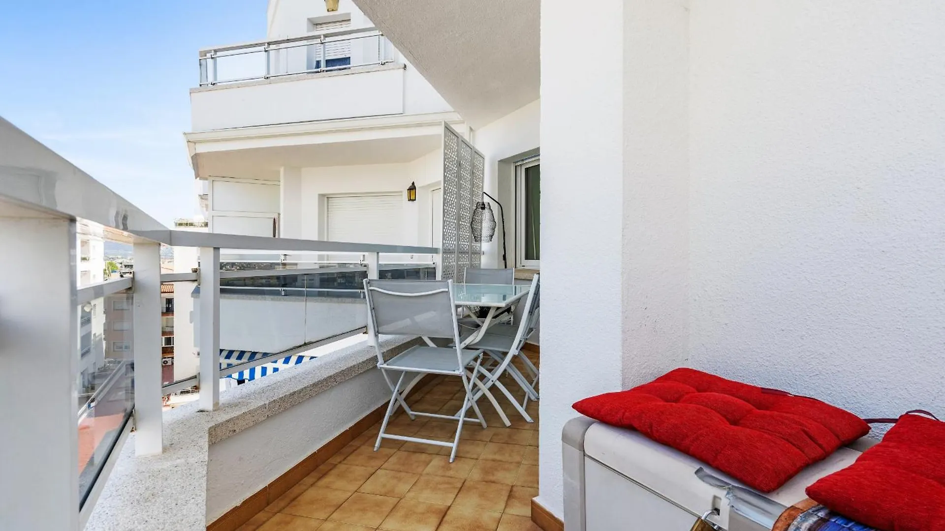 Lägenhet Welcs Apartamento 214 Emp Con Vistas Al Canal Empuriabrava